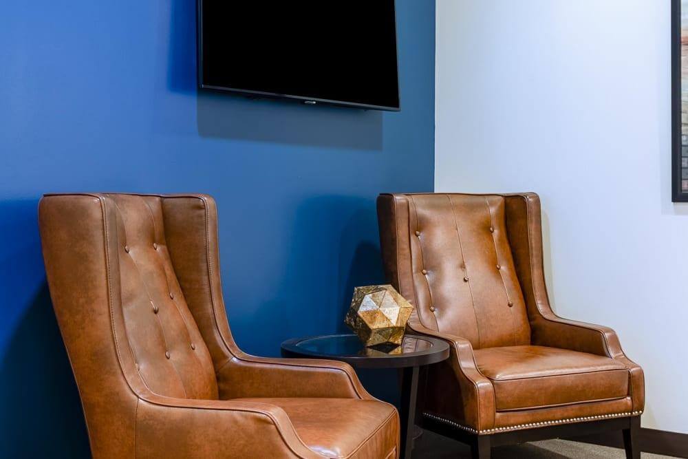 TN, Murfreesboro - the Avenue Murfreesboro office space - View 3 in Murfreesboro - internet, office_cleaning, breakout_areas