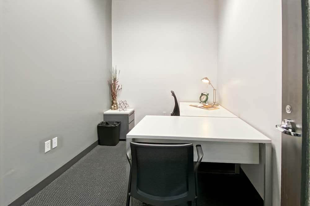 NV, Reno - Mountain View Corporate office space - View 5 in Reno - internet, office_cleaning, breakout_areas