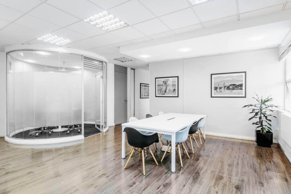 NAIROBI, Laiboni Center - Photo 5 NAIROBI, Laiboni Center office space - View 5 in Nairobi - internet, office_cleaning, breakout_areas