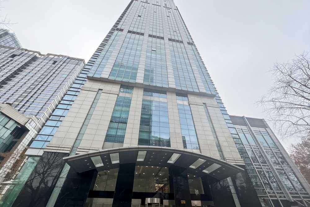 Huaihai Plaza office space - View 6 in Huang Pu Qu - internet, office_cleaning, breakout_areas