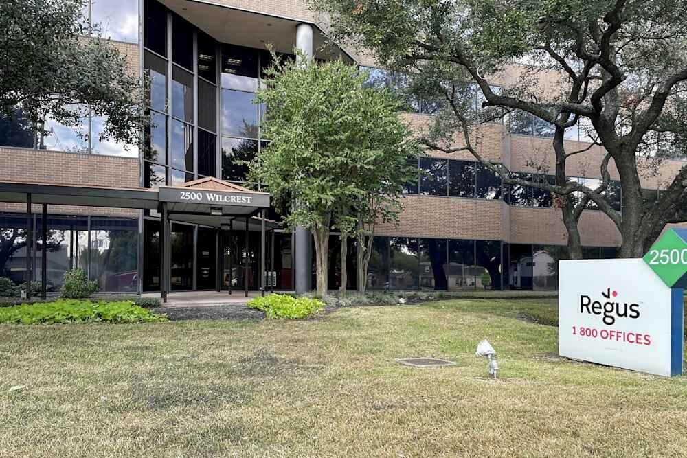 TX, Houston - Wilcrest office space - View 3 in Houston - internet, office_cleaning, breakout_areas