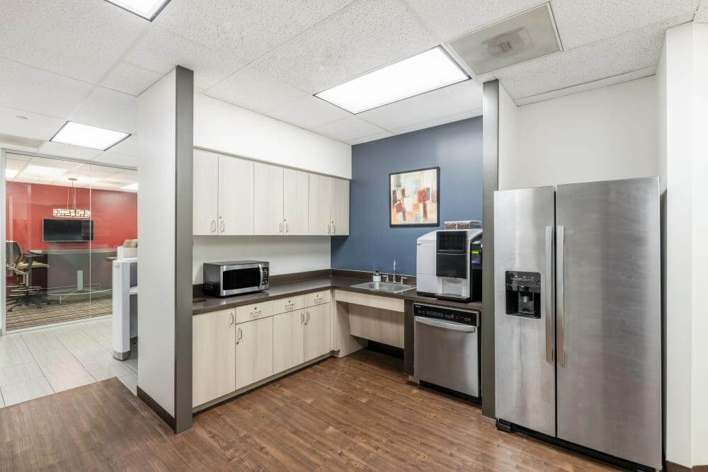 TX, Houston - Energy Corridor office space - View 5 in Houston - internet, office_cleaning, breakout_areas