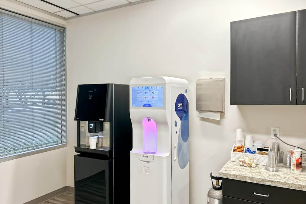 TX, Houston - Park Row - Photo 6 TX, Houston - Park Row office space - View 6 in Houston - internet, office_cleaning, breakout_areas