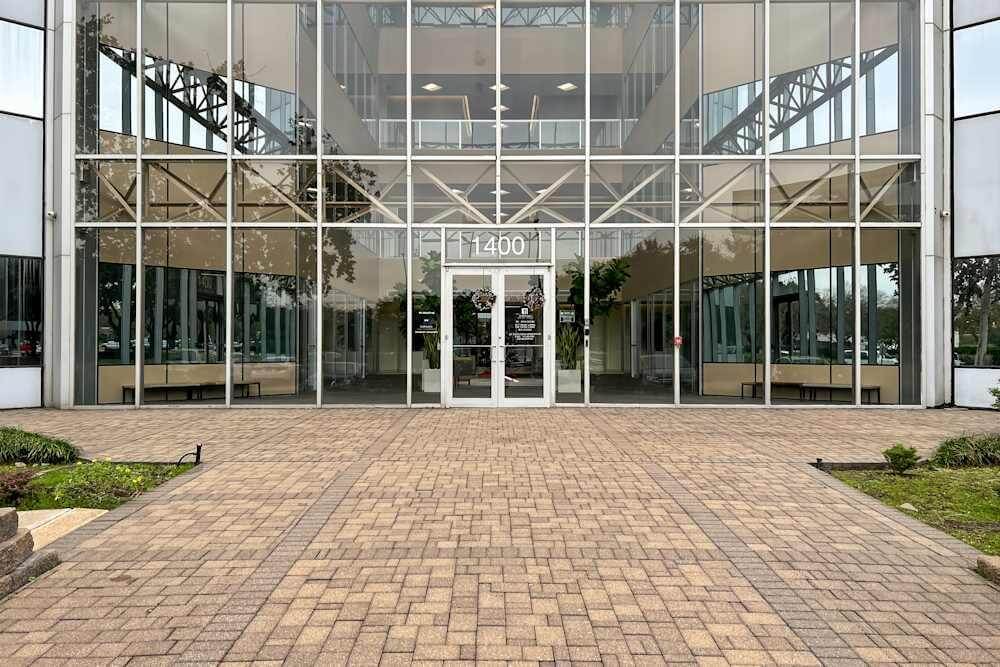 TX, Houston - Park Row - Photo 5 TX, Houston - Park Row office space - View 5 in Houston - internet, office_cleaning, breakout_areas