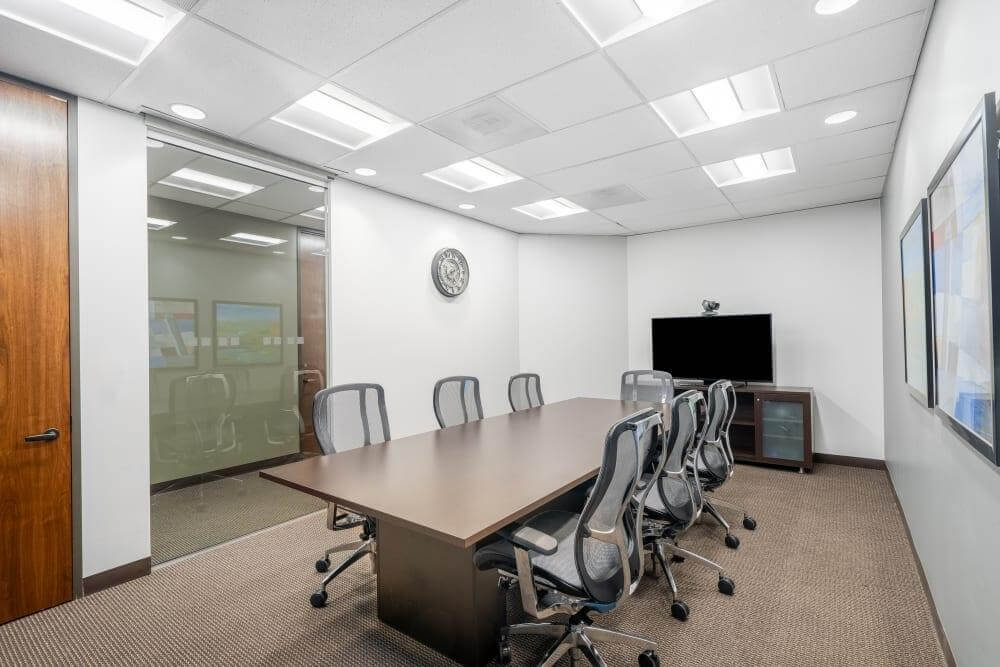 TX, Dallas - Mockingbird Towers office space - View 3 in Dallas - internet, office_cleaning, breakout_areas