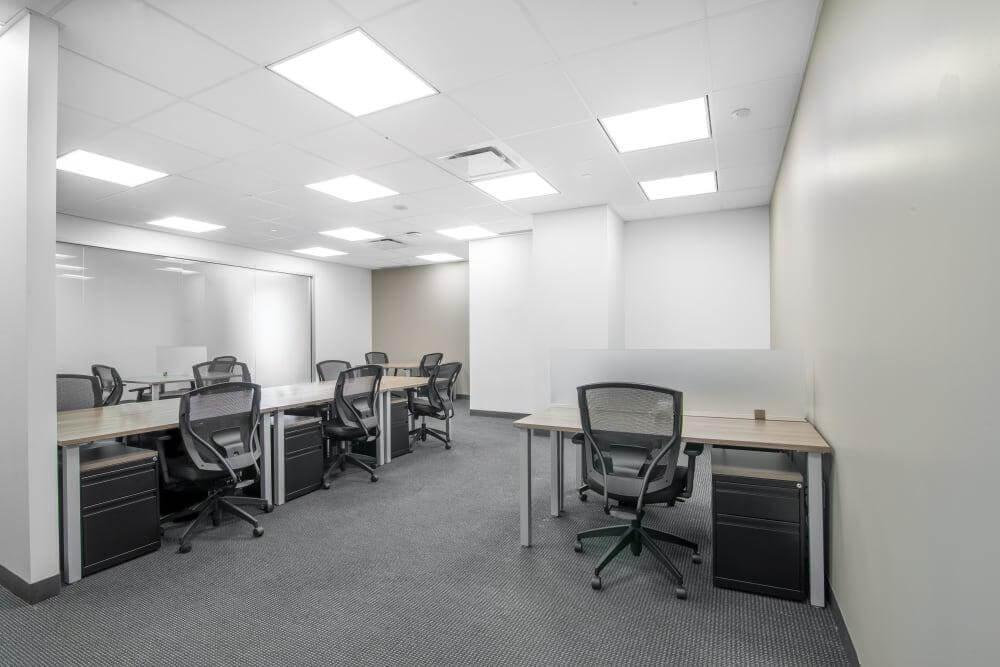 ON, Toronto - Waterpark Place - Office space in Toronto, Ontario