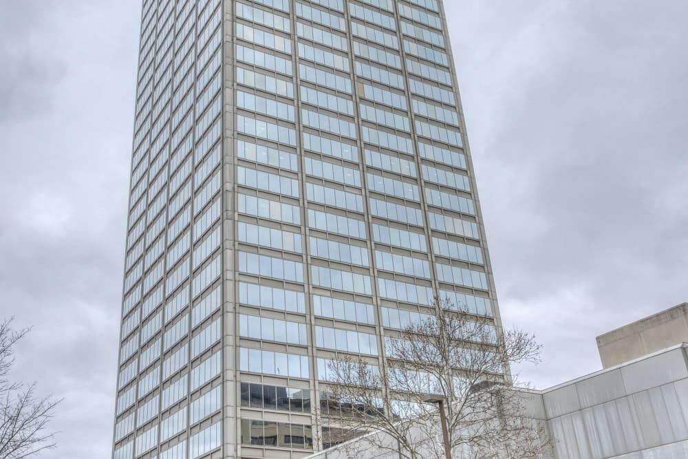 AR, Little Rock - Regions Center - Photo 6 AR, Little Rock - Regions Center office space - View 6 in Little Rock - internet, office_cleaning, breakout_areas