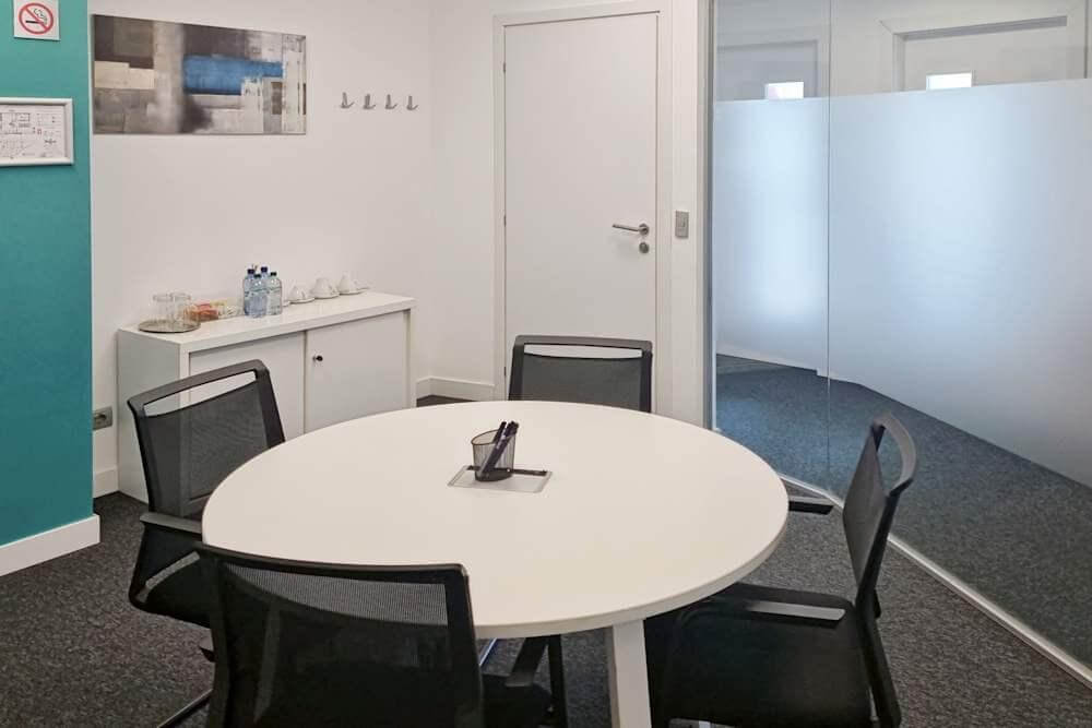 Skyline 18 - Photo 6 Skyline 18 office space - View 6 in Brescia - internet, office_cleaning, breakout_areas