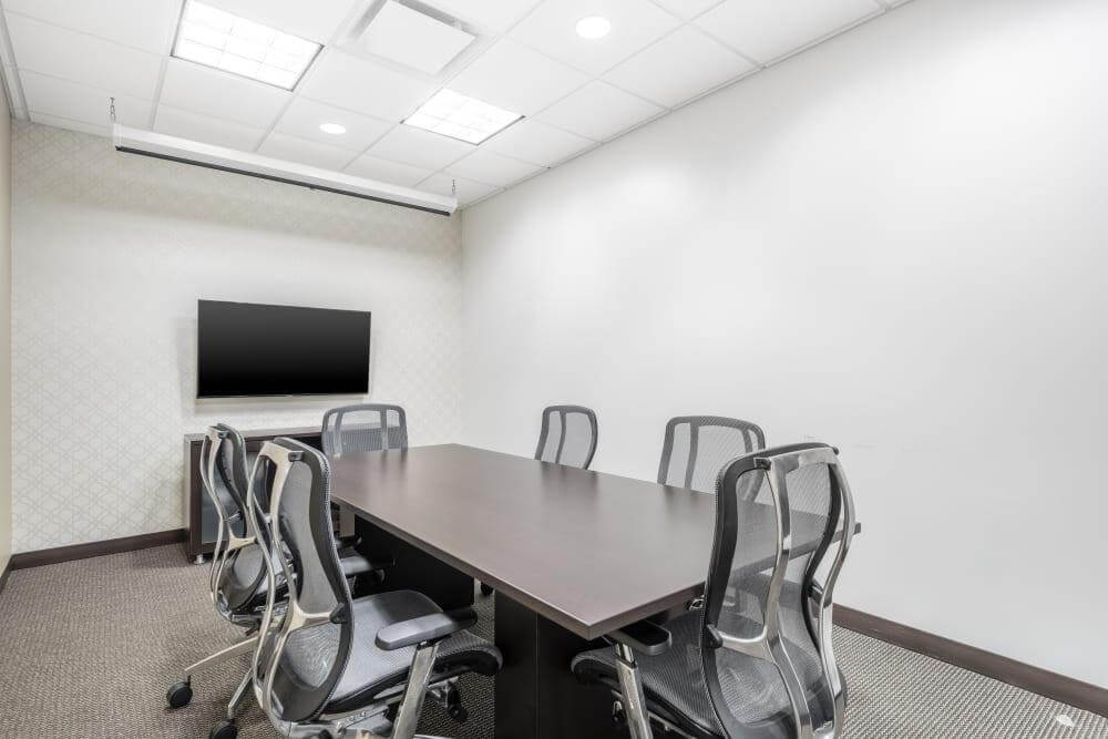 CT, West Hartford - Main Street - Photo 3 CT, West Hartford - Main Street office space - View 3 in West Hartford - internet, office_cleaning, breakout_areas