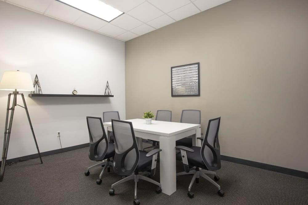 FL, Fort Lauderdale - Galleria office space - View 2 in Fort Lauderdale - internet, office_cleaning, breakout_areas