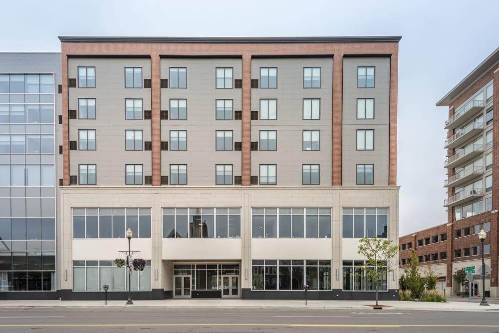 MI, Royal Oak - Main Street office space - View 3 in Royal Oak - internet, office_cleaning, breakout_areas