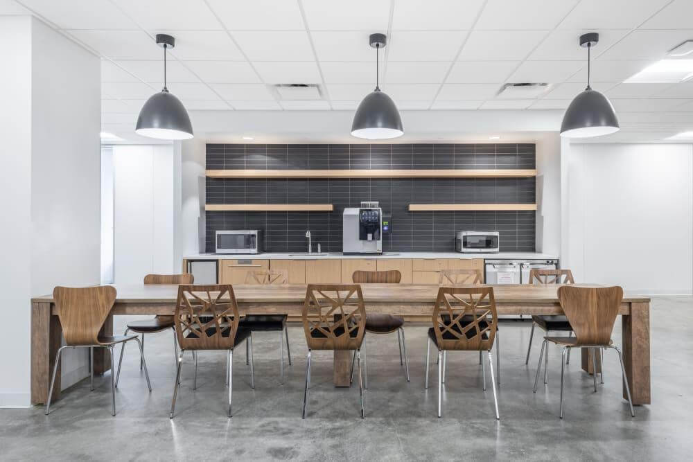 MI, Royal Oak - Main Street office space - View 2 in Royal Oak - internet, office_cleaning, breakout_areas