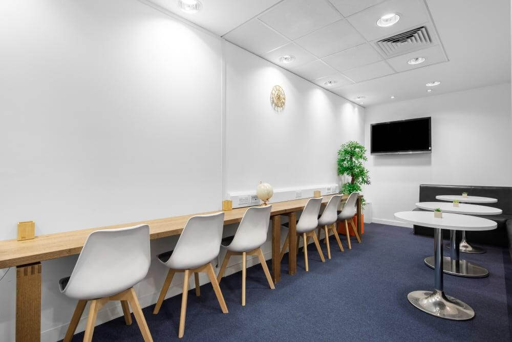 HARROW, College Road office space - View 5 in Harrow - internet, office_cleaning, breakout_areas