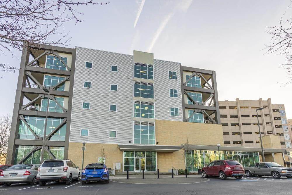 Beaverton Round - View 3