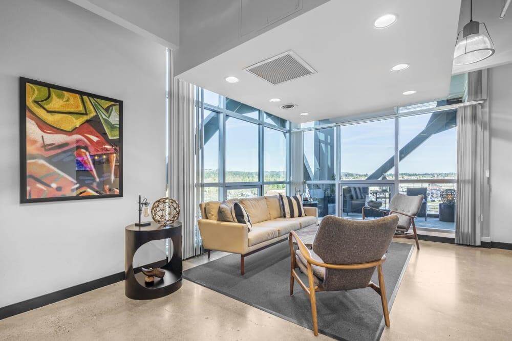 Beaverton Round - View 4