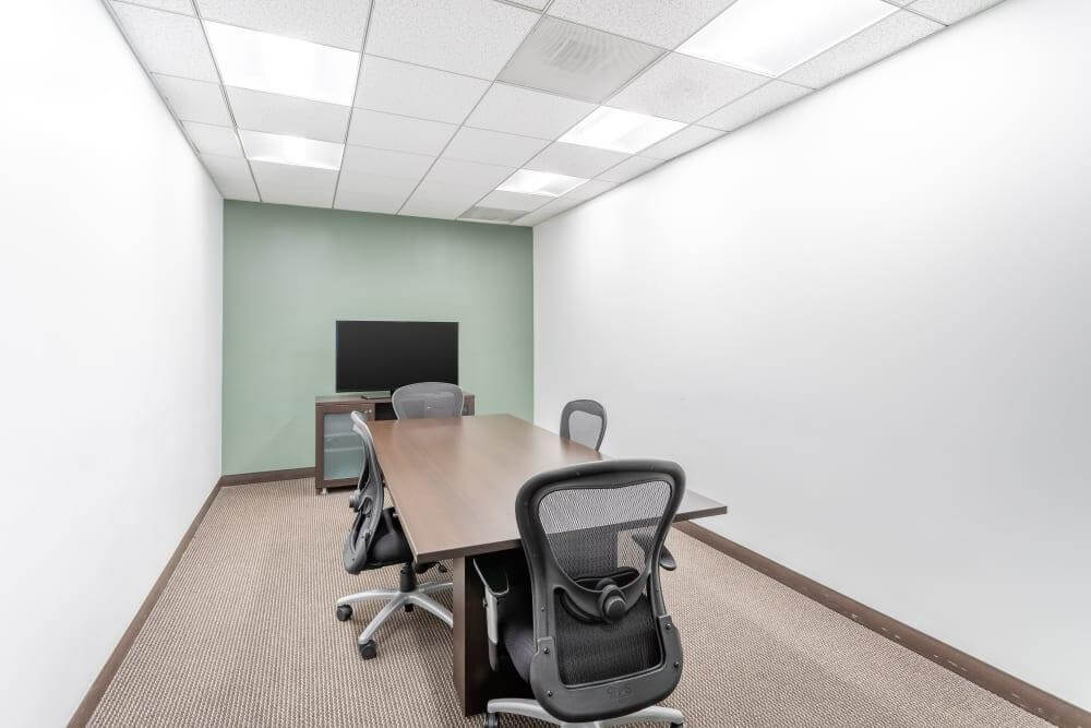 CA, Torrance - Del Amo office space - View 4 in Torrance - internet, office_cleaning, breakout_areas