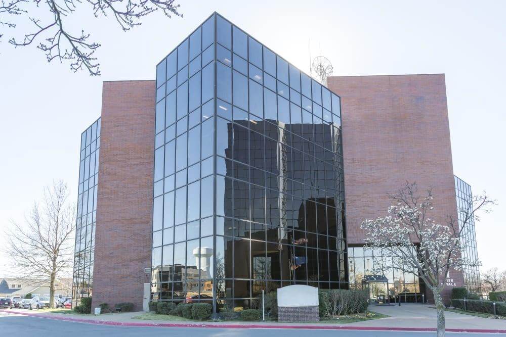 OK, Tulsa - Executive Tower office space - View 5 in Tulsa - internet, office_cleaning, breakout_areas