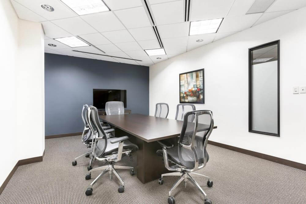 OK, Tulsa - Executive Tower office space - View 6 in Tulsa - internet, office_cleaning, breakout_areas