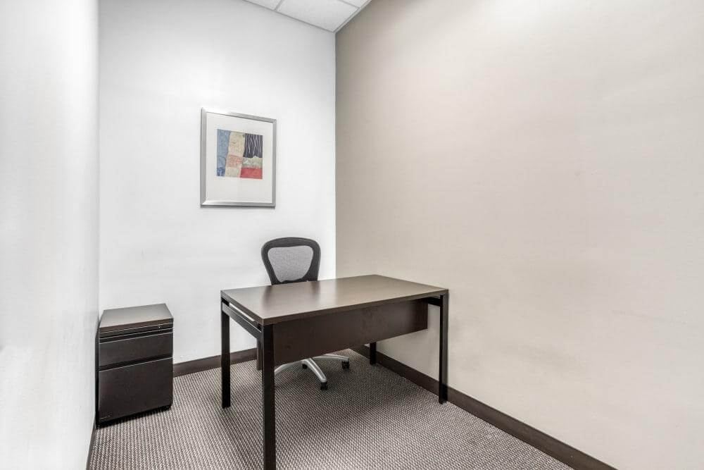 Emerald View office space - View 3 in West Palm Beach - internet, office_cleaning, breakout_areas