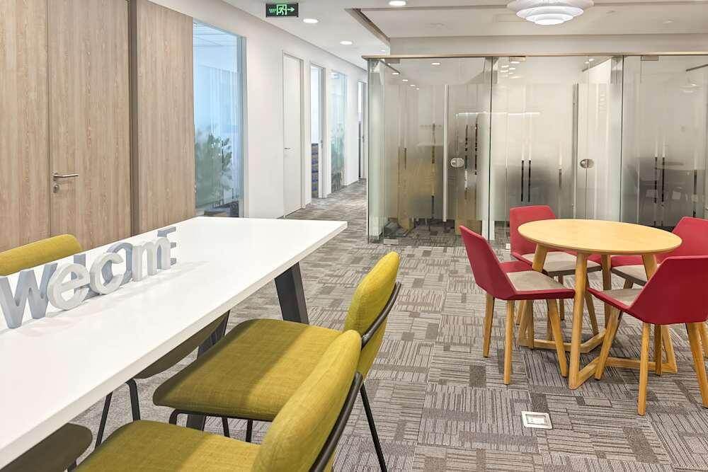 GUANGZHOU, China International Centre office space - View 2 in Guangzhou - internet, office_cleaning, breakout_areas