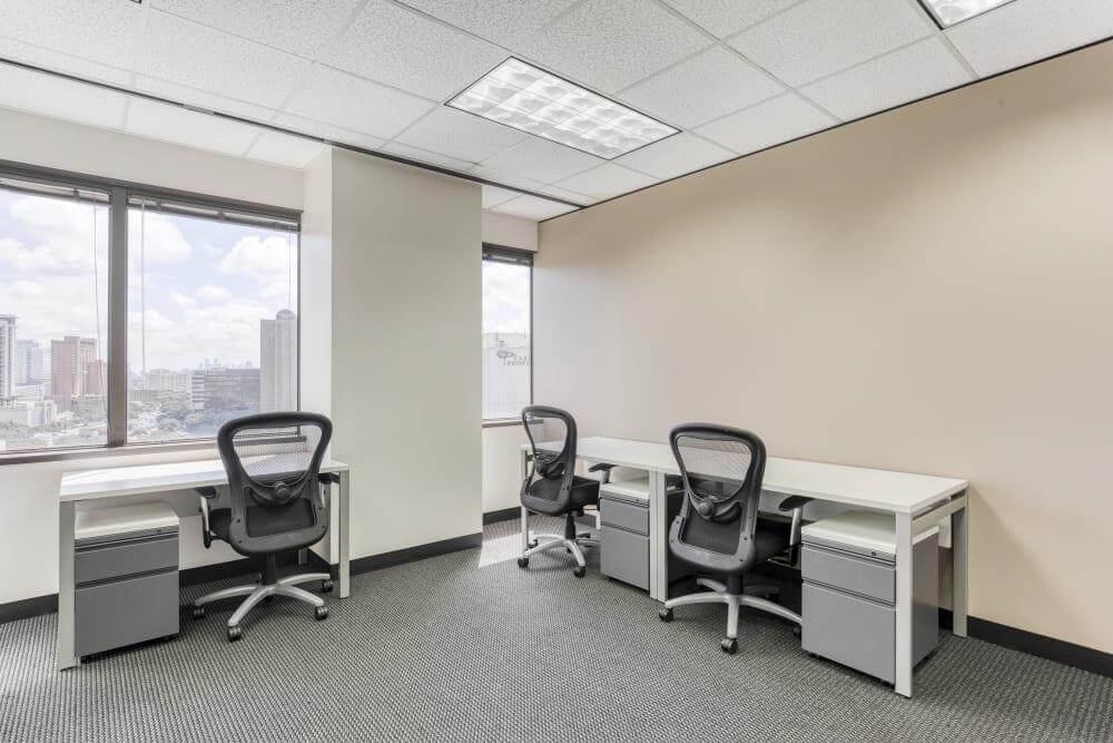 TX, Houston - 5444 Westheimer office space - View 2 in Houston - internet, office_cleaning, breakout_areas