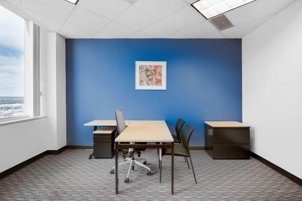 MI, Troy - Columbia Center office space - View 6 in Troy - internet, office_cleaning, breakout_areas