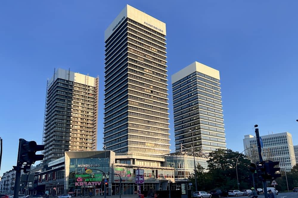 HAMBURG, Mundsburg Tower office space - View 4 in Hamburg - internet, office_cleaning, breakout_areas