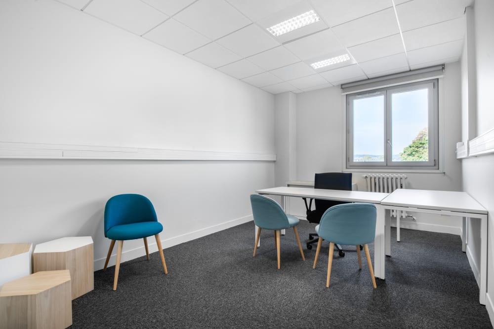 BEAUVAIS, Stop & Work Beauvais office space - View 2 in Beauvais - internet, office_cleaning, breakout_areas