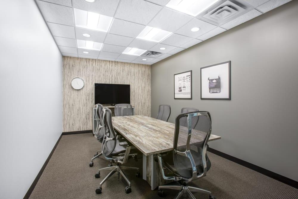 OK, Tulsa - Postrock office space - View 3 in Tulsa - internet, office_cleaning, breakout_areas