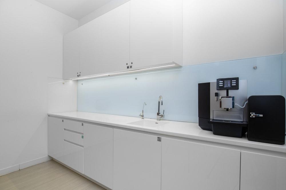 Aspazijas Bulvaris 20 - Photo 6 Aspazijas Bulvaris 20 office space - View 6 in Rīga - internet, office_cleaning, breakout_areas