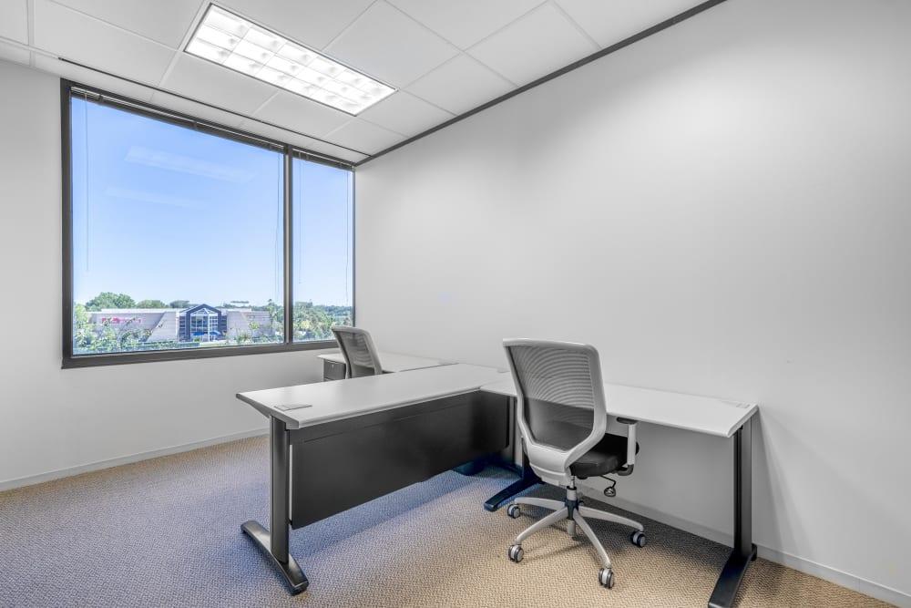 Commerce Green One office space - View 2 in Sugar Land - internet, office_cleaning, breakout_areas