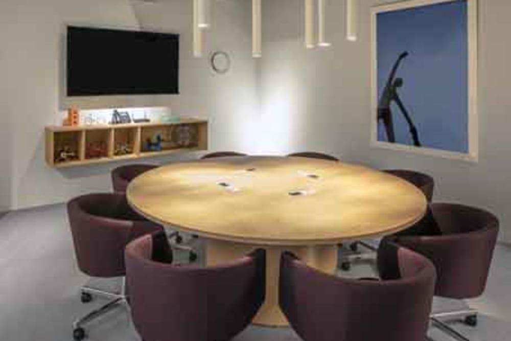 MA, Boston - Spaces Newbury Street - Photo 3 MA, Boston - Spaces Newbury Street office space - View 3 in Boston - internet, office_cleaning, breakout_areas