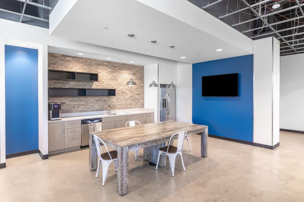 CA, San Bernardino - Three Parkside office space - View 5 in San Bernardino - internet, office_cleaning, breakout_areas