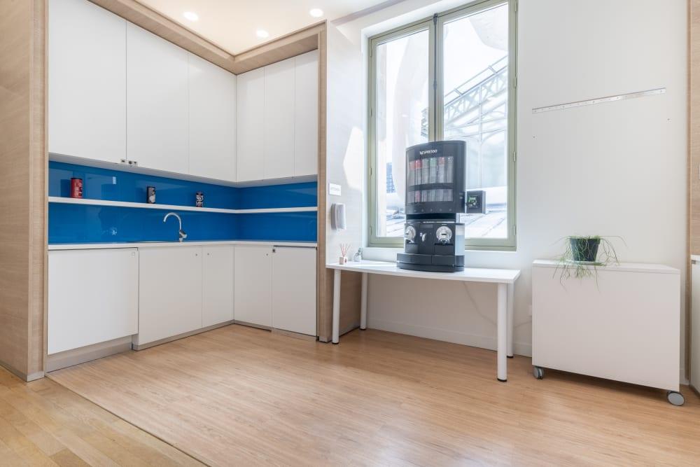 LILLE, Gare De Lille Flandres office space - View 3 in Lille - internet, office_cleaning, breakout_areas