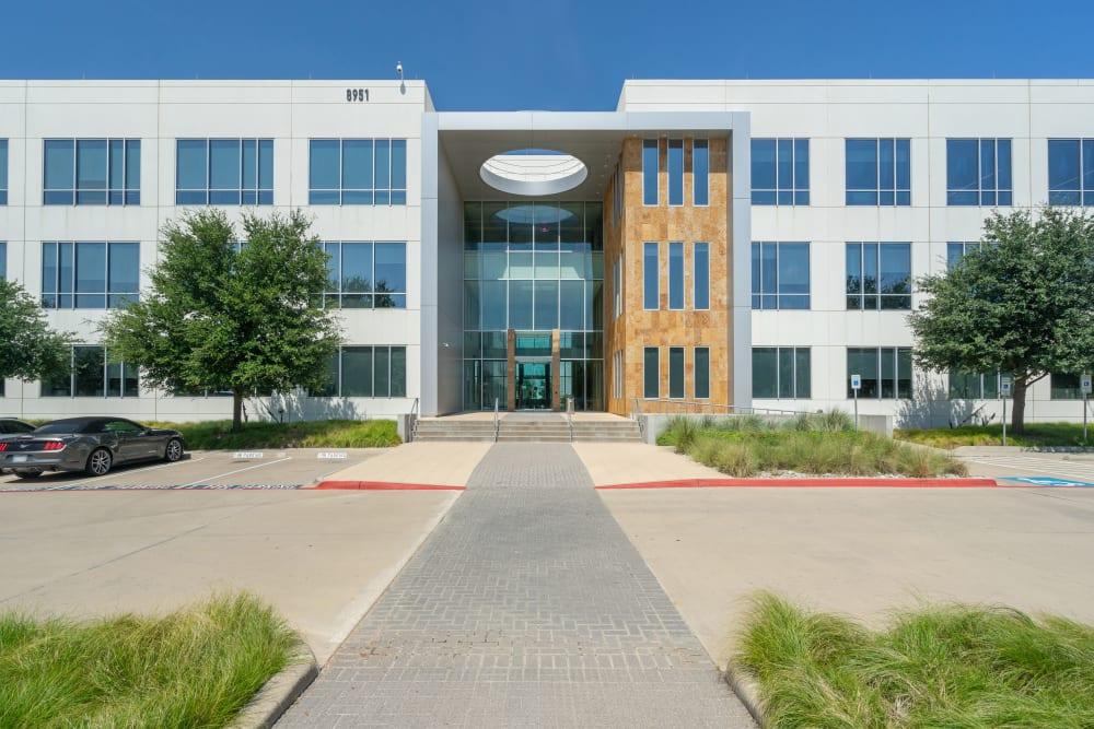 TX, Dallas - Cypress Waters - Irving/Coppell - Office space in Irving, Texas