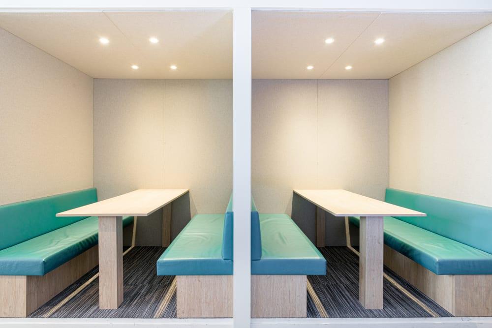 Rhone 8 - Photo 2 Rhone 8 office space - View 2 in Genève - internet, office_cleaning, breakout_areas