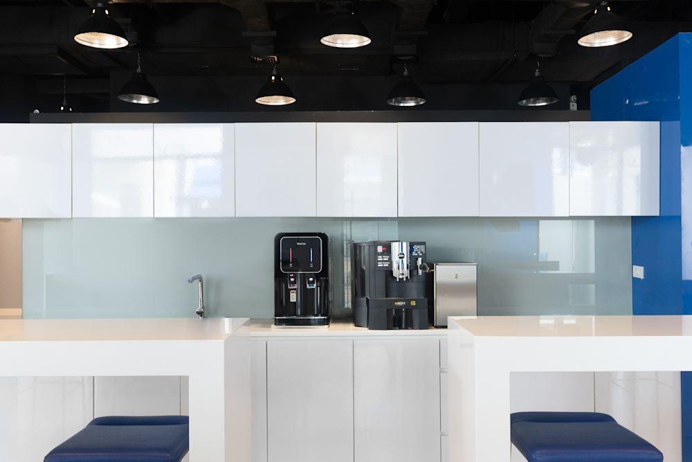 PHUKET, Royal Phuket Marina office space - View 5 in Tambon Talat Yai - internet, office_cleaning, breakout_areas