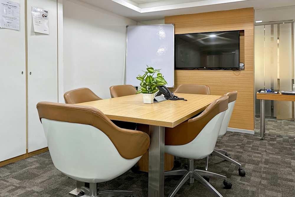 NEW DELHI, Incube office space - View 4 in New Delhi - internet, office_cleaning, breakout_areas