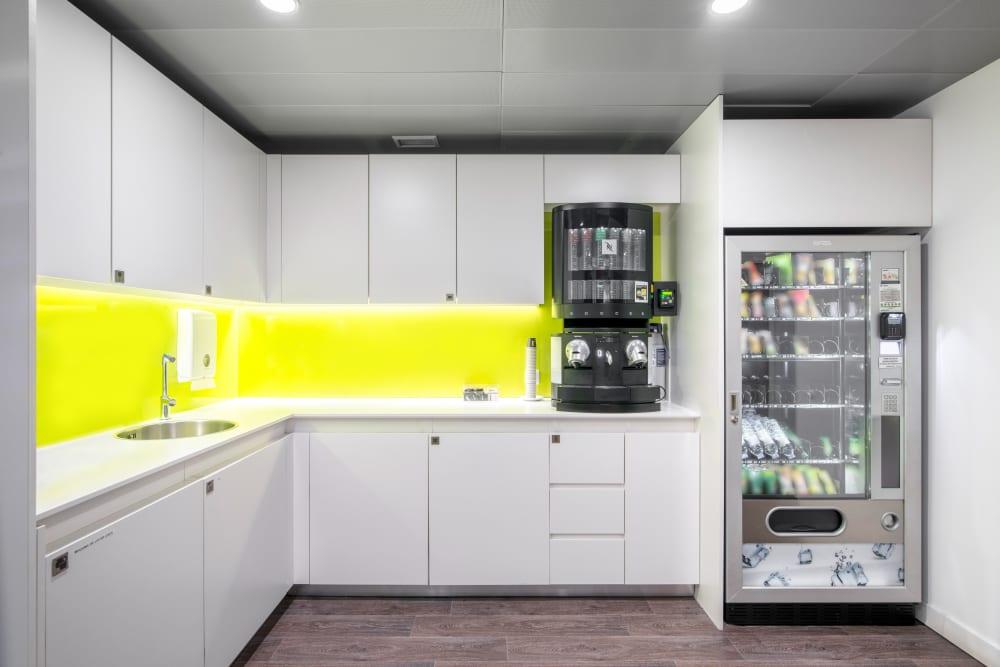 LISBON, Avenida Da Republica - Photo 5 LISBON, Avenida Da Republica office space - View 5 in Lisboa - internet, office_cleaning, breakout_areas