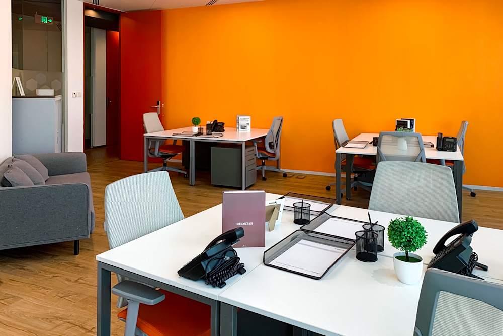 SHANGHAI, Spaces Shanghai Tower office space - View 5 in Pu Dong Xin Qu - internet, office_cleaning, breakout_areas