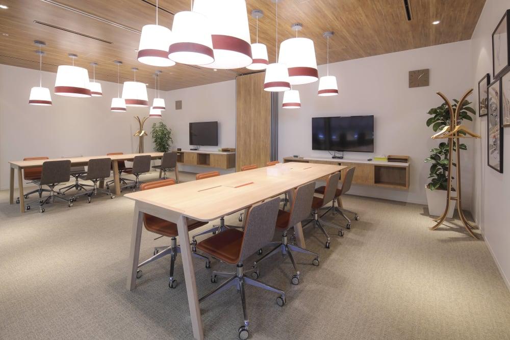 JP Tower office space - View 4 in Nagoya - internet, office_cleaning, breakout_areas