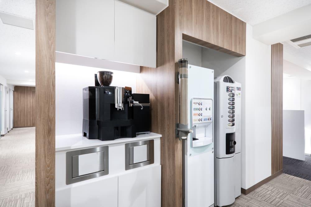 Shinjuku Nishiguchi Takagi office space - View 5 in Shinjuku City - internet, office_cleaning, breakout_areas