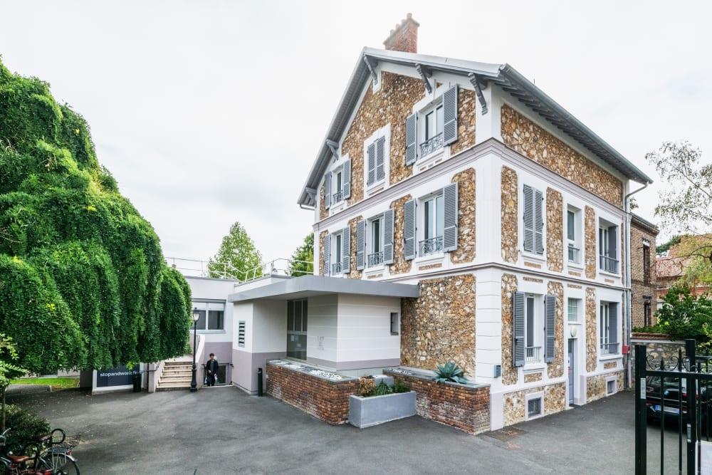 7 Rue le Bouvier - Photo 5 7 Rue le Bouvier office space - View 5 in Bourg-la-Reine - internet, office_cleaning, breakout_areas