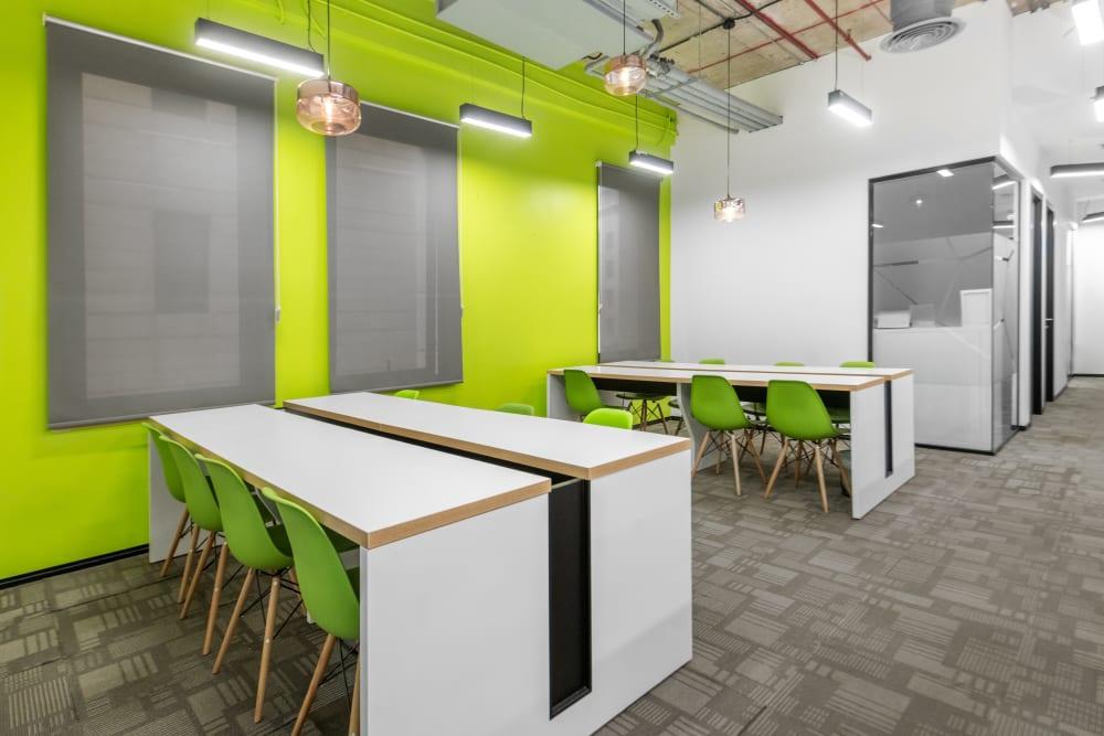 Edgo Atrium Abdali - Photo 4 Edgo Atrium Abdali office space - View 4 in Amman - internet, office_cleaning, breakout_areas