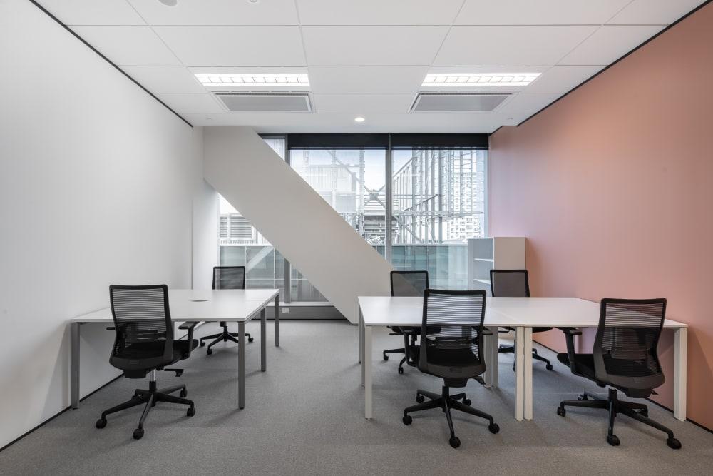 Auckland, Commercial Bay - Photo 3 Auckland, Commercial Bay office space - View 3 in Auckland - internet, office_cleaning, breakout_areas