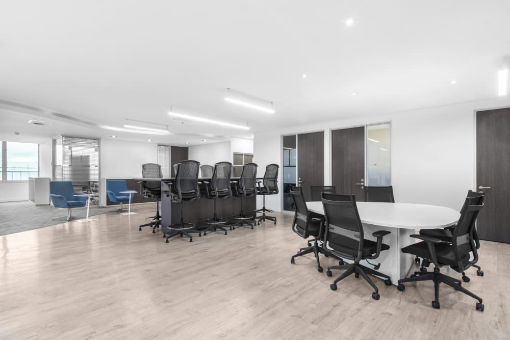 BOGOTA, Aeropuerto Buró 26 office space - View 6 in Cundinamarca - internet, office_cleaning, breakout_areas