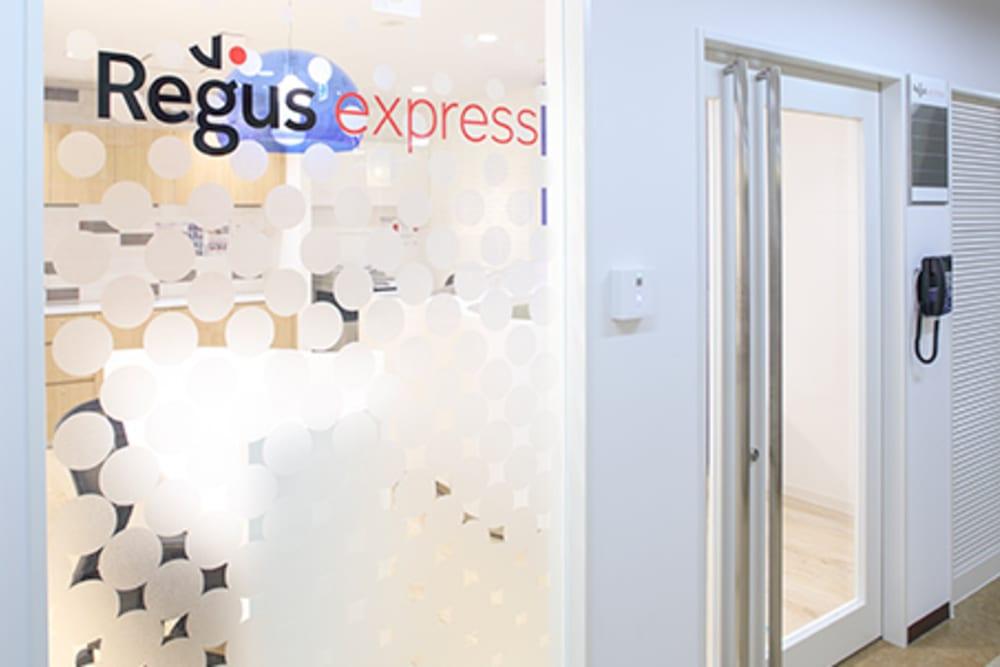 OSAKA, Hankyu Ibaraki-Shi Station - Photo 5 OSAKA, Hankyu Ibaraki-Shi Station office space - View 5 in Ibaraki - internet, office_cleaning, breakout_areas