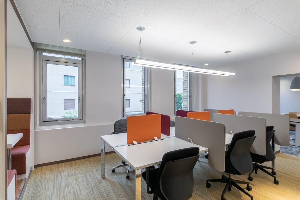 TOYAMA, Denki Building - Photo 2 TOYAMA, Denki Building office space - View 2 in Toyama - internet, office_cleaning, breakout_areas