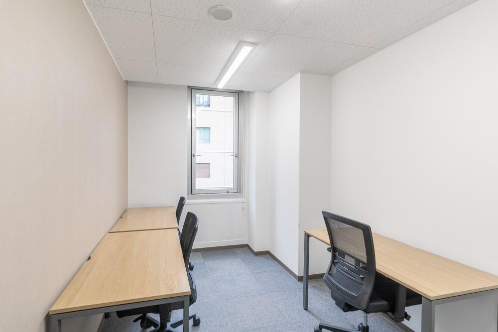 TOYAMA, Denki Building - Photo 5 TOYAMA, Denki Building office space - View 5 in Toyama - internet, office_cleaning, breakout_areas