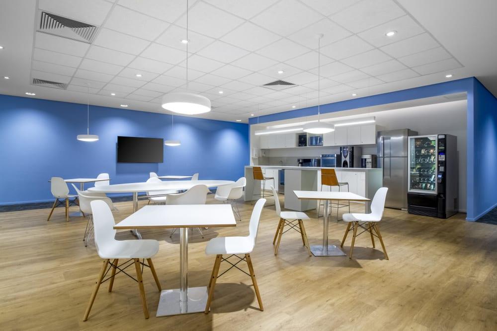 SAO PAULO, Alphaville - Castelo Branco - Tambore office space - View 6 in Tamboré - internet, office_cleaning, breakout_areas